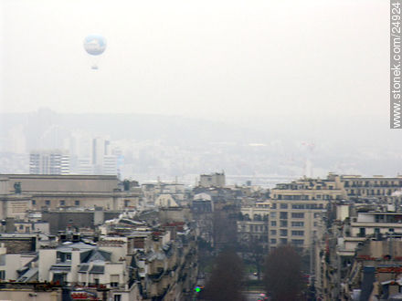   - Paris - FRANCE. Photo #24924