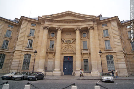 Facultad de Derecho en la Sorbonne - París - FRANCIA. Foto No. 25313