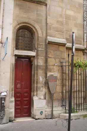 Collège de Dormans-Beauvais donde Cyrano de Bergerac estudió (siglo XVII) - París - FRANCIA. Foto No. 25320