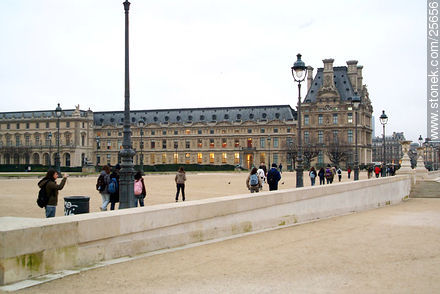 Musée du Louvre - París - FRANCIA. Foto No. 25656