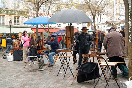 Place du Tertre.  Plaza de pintores y retratistas. - París - FRANCIA. Foto No. 25836