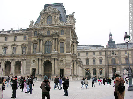 Musée du Louvre - París - FRANCIA. Foto No. 25928