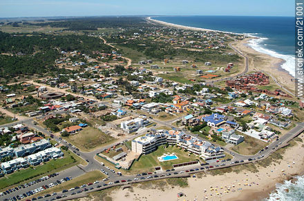  - Punta del Este and its near resorts - URUGUAY. Photo #21001