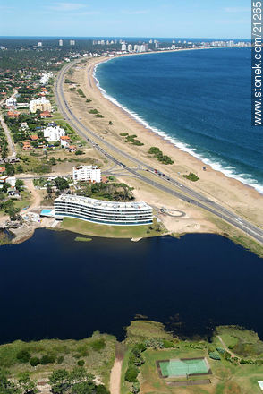  - Punta del Este and its near resorts - URUGUAY. Photo #21265