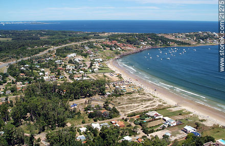  - Punta del Este y balnearios cercanos - URUGUAY. Foto No. 21275