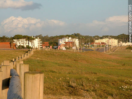  - Punta del Este y balnearios cercanos - URUGUAY. Foto No. 385