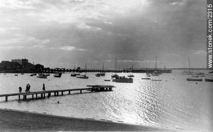 Muelle - Punta del Este y balnearios cercanos - URUGUAY. Foto No. 2315