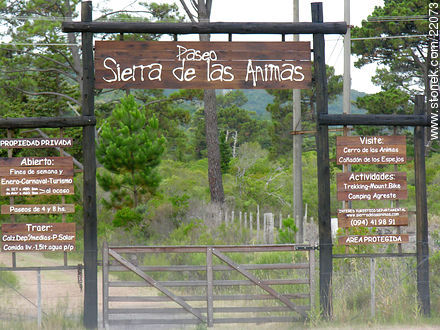 Paseo Sierra de las Ánimas - Departamento de Maldonado - URUGUAY. Foto No. 22073