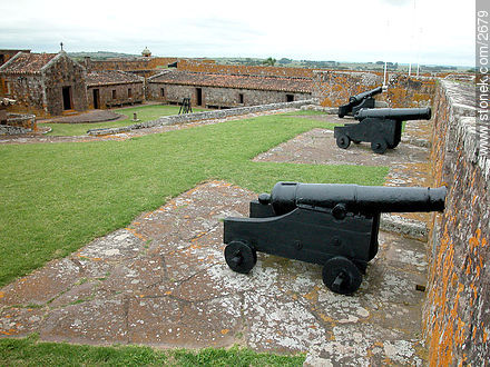 Interior del fuerte, mantenido por el Ejército Nacional. - Departamento de Rocha - URUGUAY. Foto No. 2679