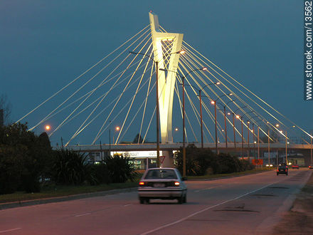 Puente de las Américas. Av. De las Américas y Av. Gianattasio - Departamento de Canelones - URUGUAY. Foto No. 13562